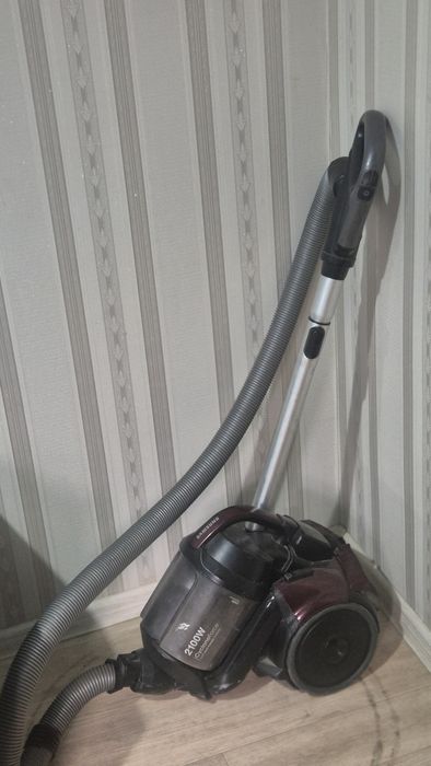 Продам пылесос фирмы " Samsung "