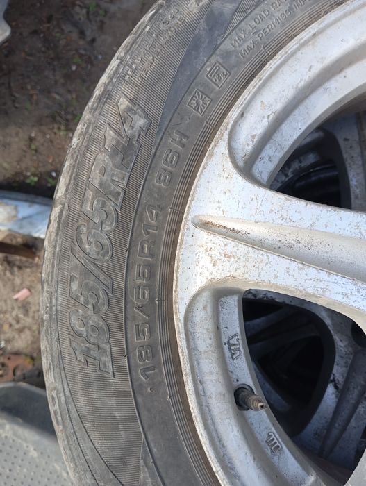 Продам шины с дисками R14 на ВАЗ