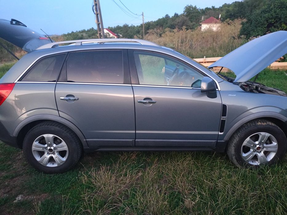 De vânzare sau schimb Opel antara4x4,automat, motorizare 2.2diesel,an