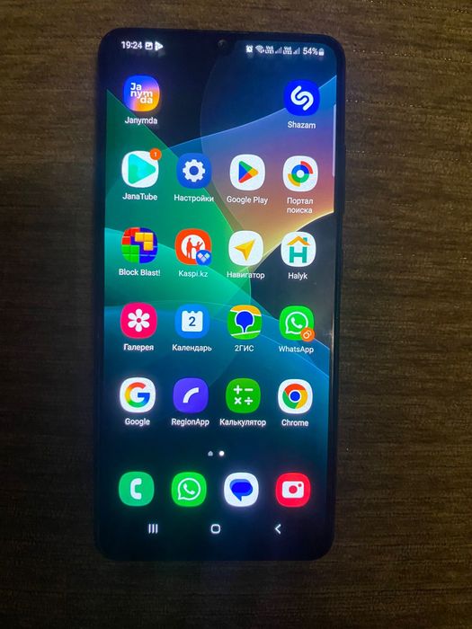 Самсунг  А  32 черный