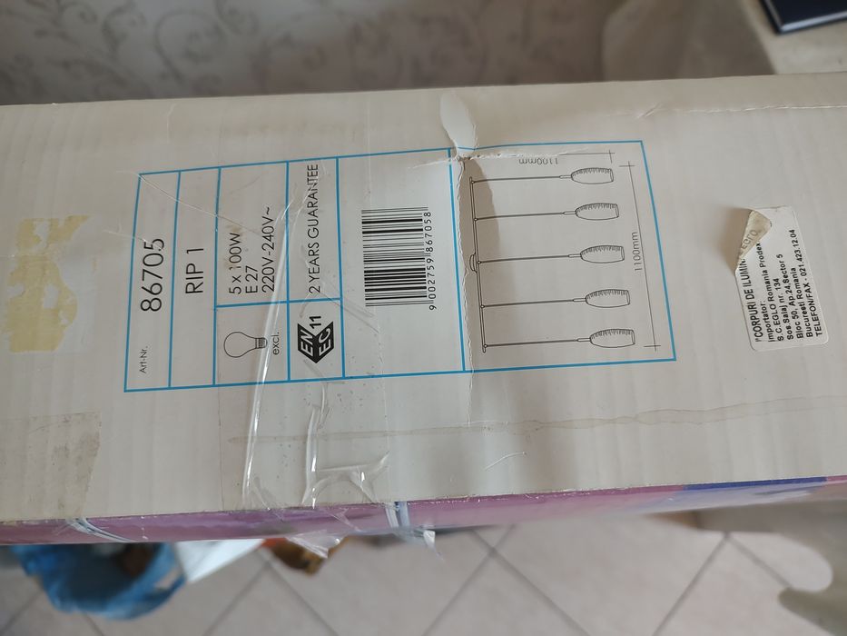 Corp de iluminat tip pendul