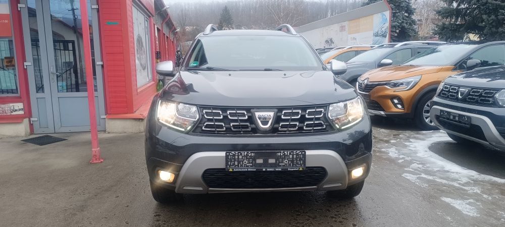 Duster benzina 1,6, benzina 4x4 ,4x2 ,2019.  Garantie un an .