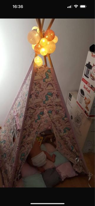 Cort Teepee pentru copii cu unicorni