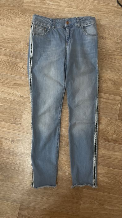 Джинсы, шорты, брюки