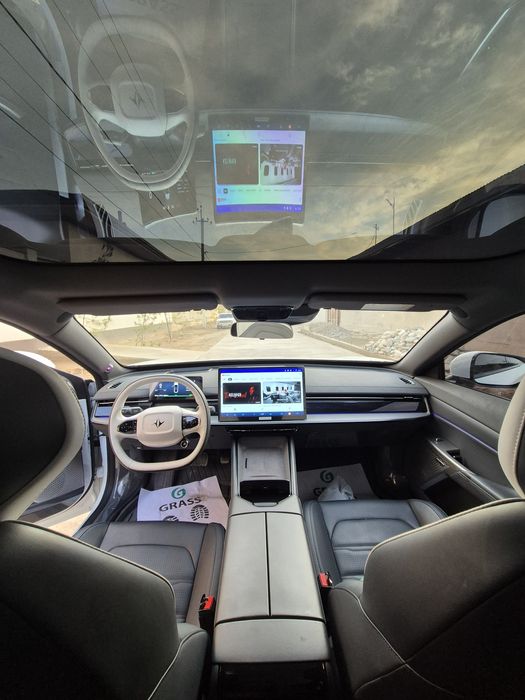 Dongfeng ep 007 gybrid