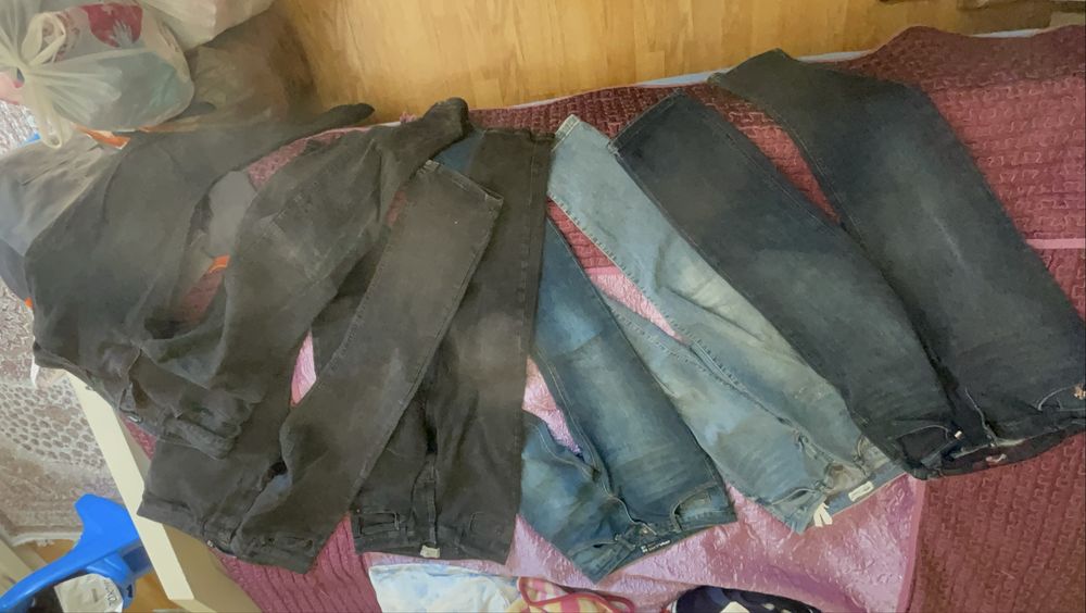 Срочно Джинсы подростковый