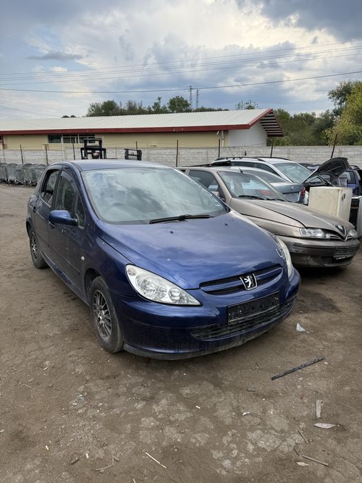 Пежо 307 1.4 бензин НА ЧАСТИ