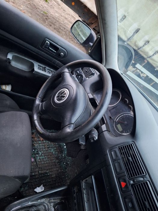 Bara  spate  capota usi scaune vw golf 4 la7w
