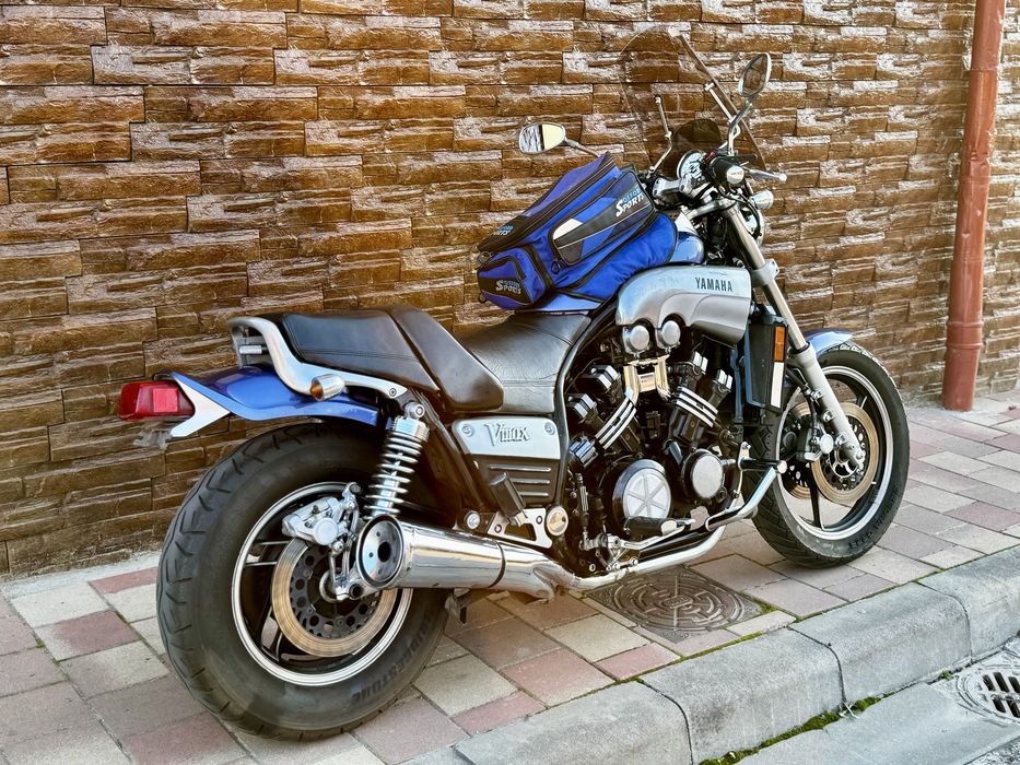 Yamaha V Max 1200