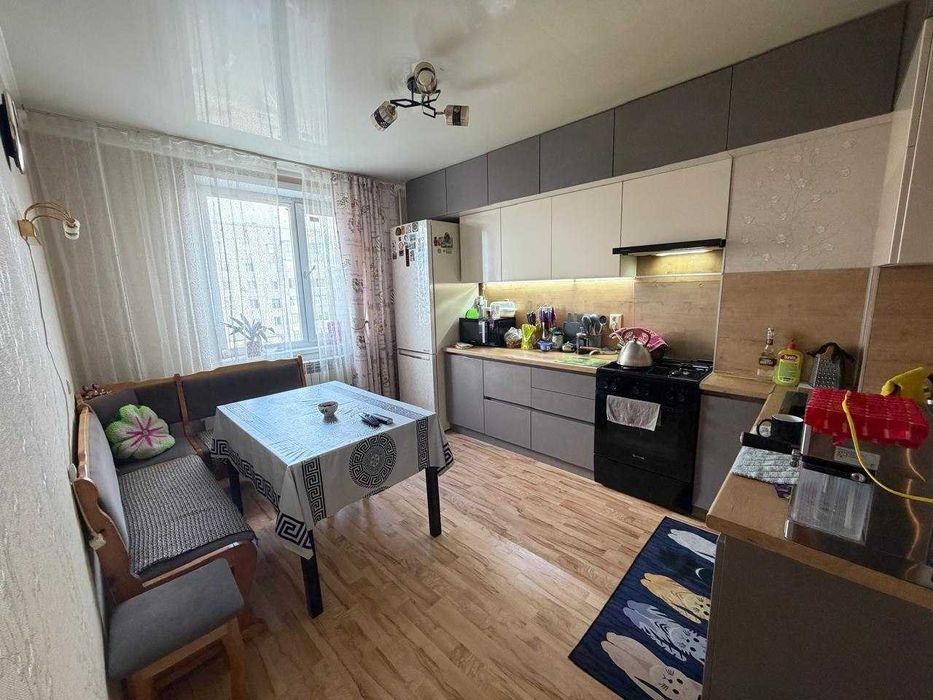 В продаже улучшенная 3шка в 7 микрорайоне