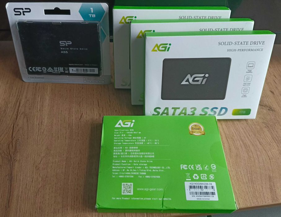 SSD накопитель  AGI и Silicon Power 1 tb