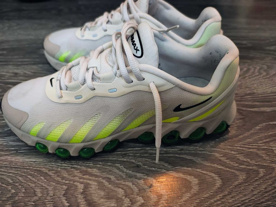 Маратонки Nike air max dn8