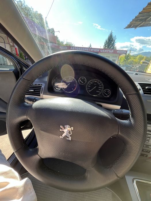 Продавам Peugeot 407 2. 0 HDi, 136 к. с. , седан.