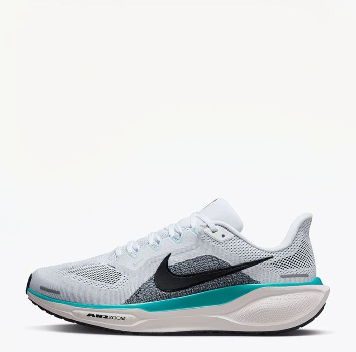 Кроссовки со скидкой