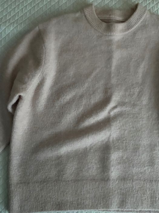 Дамски розов пуловер