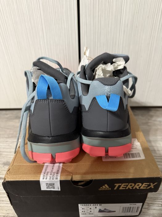 Обувки adidas terrex
