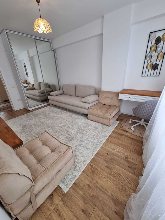 apartament 3 camere, metrou D. Leonida (complex La Strada)