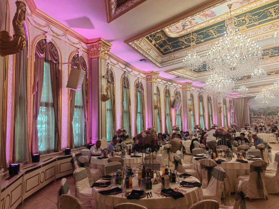 DJ за сватба, бал, юбилей, озвучаване, осветление