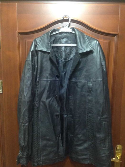 Куртка темно синий цвет размер 60   б/у в отличном состояние