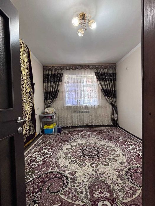 Sergeli 5A 34-dom 2 xona sotiladi Uy Egasiman BEZ MAKLER Lokatsiya Zor