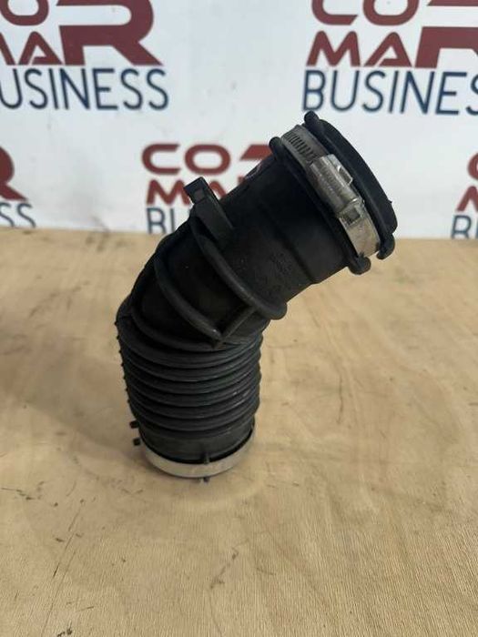 Furtun intercooler RENAULT CLIO 4 cod piesa 165758885r