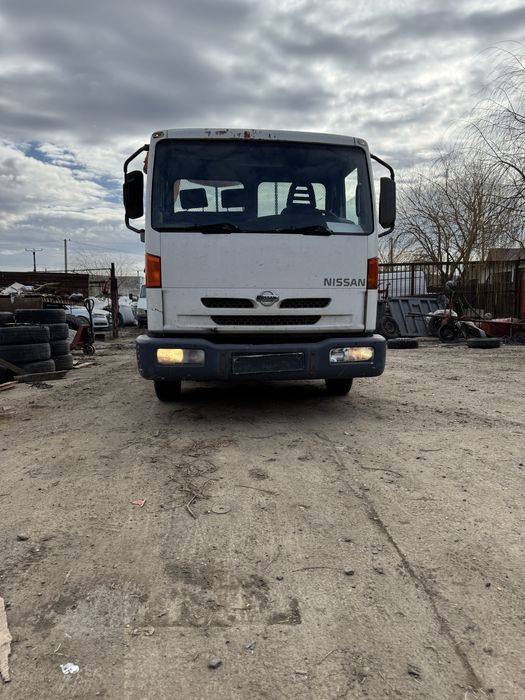 Vand nissan basculabil cat B