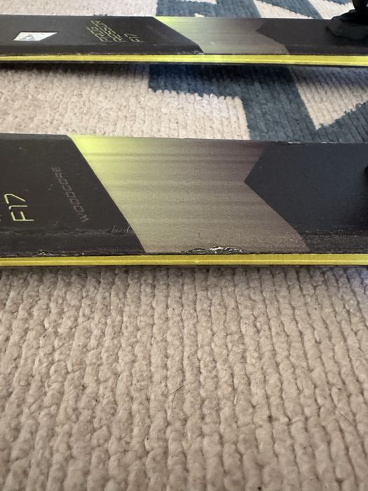 Skiuri Fischer F17