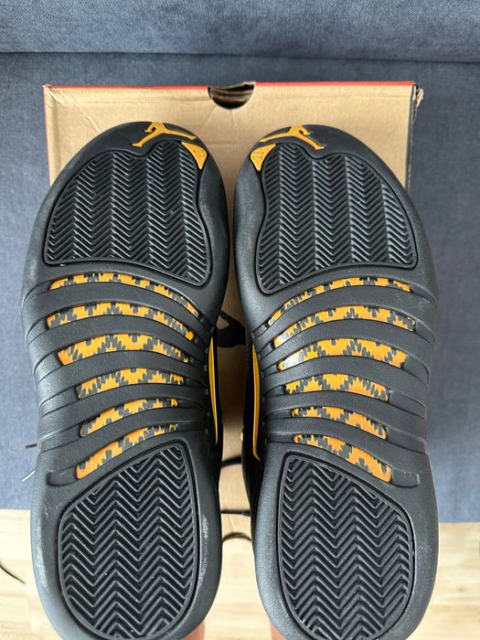 Jordan 12 Retro black taxi