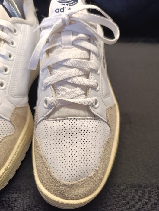 Маратонки Adidas originals