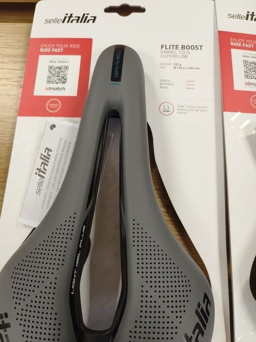 Седалки Селле Италия FLITE,NOVUS,SLR,X-BOW Магнезиеви,Титаниеви релси