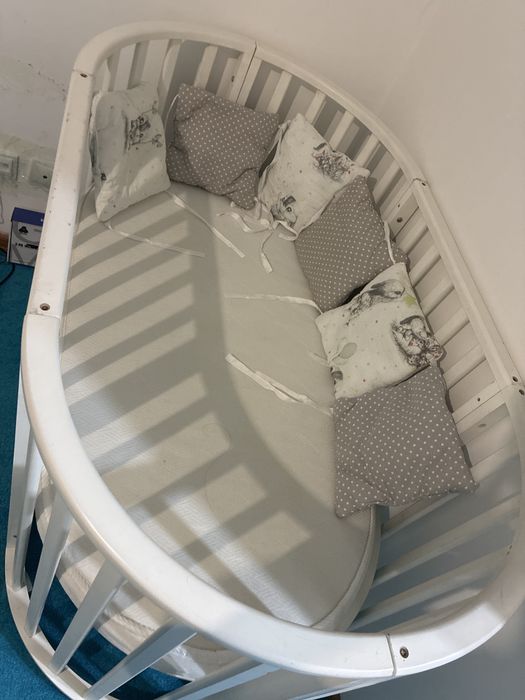 Срочно продам кроватку