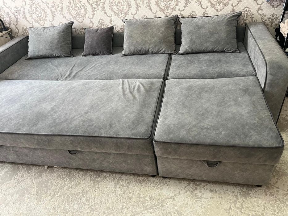 Срочно продам диван