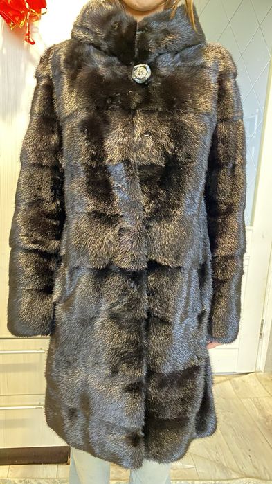 Шуба норковая с капюшоном