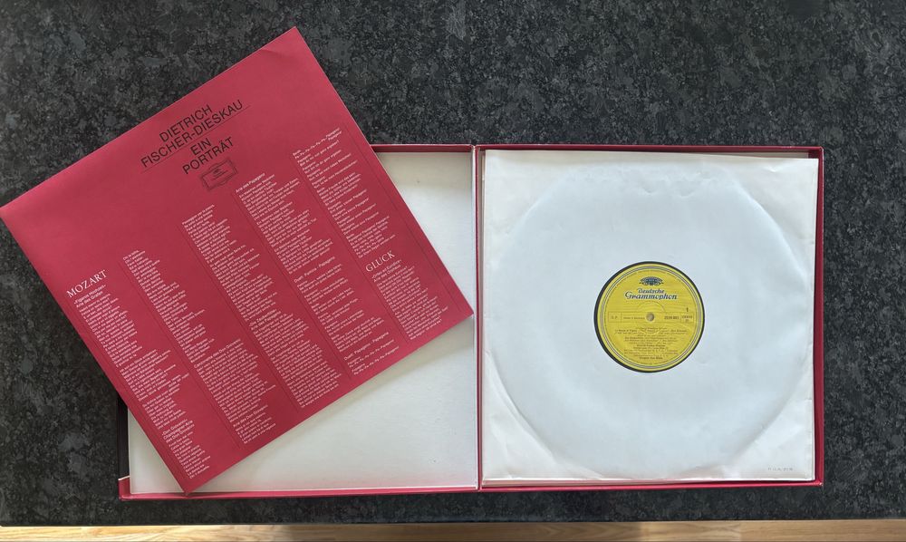 Грамофонни плочи Dietrich Fischer-Dieskau – Ein Porträt (Oper) | BOX SET + Плакат