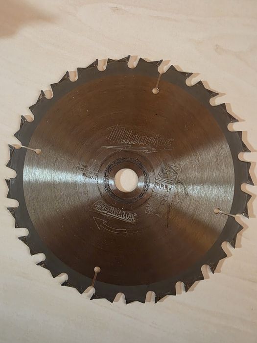 Dewalt DCS 572 circular acumulator 6Ah
