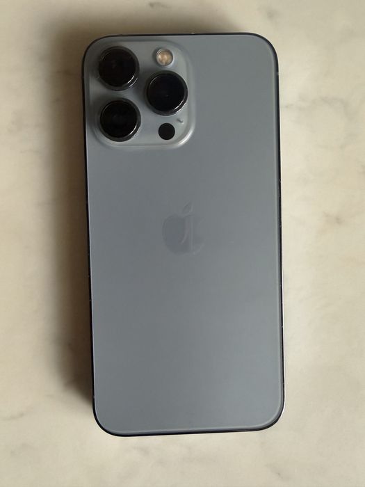 iPhone 13 pro 128gb син