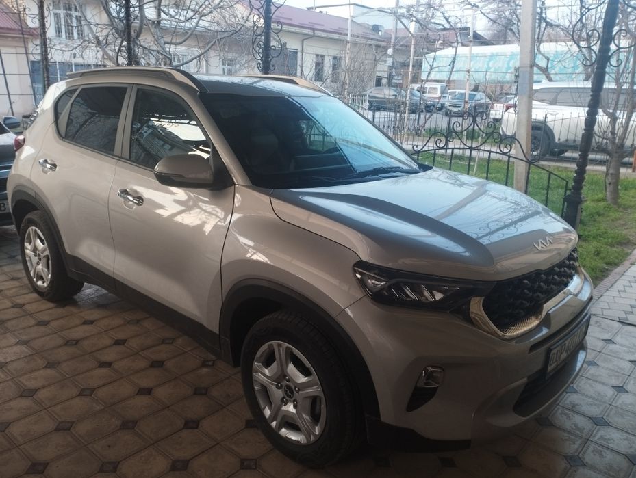 Kia Sonet Lux ADM
