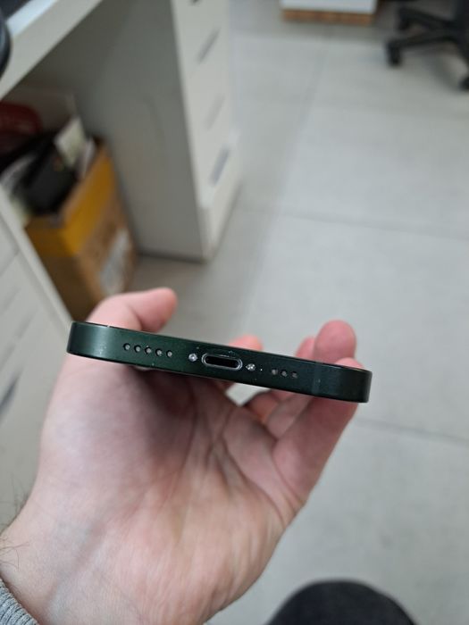 IPhone 13 128gb на Icloud