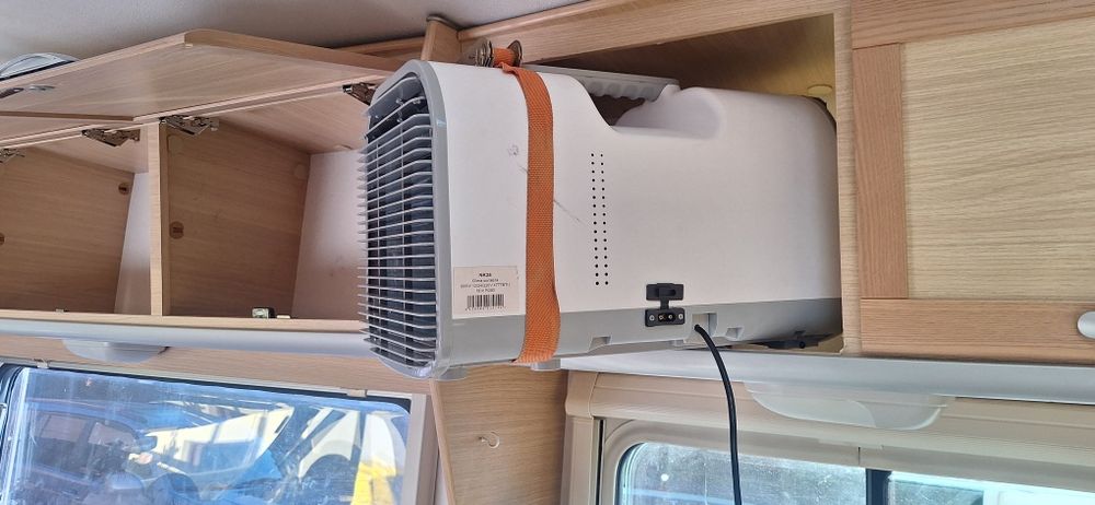 Montaj Panouri fotovoltaice pe rulote, autorulote,, garaj, casa, teren