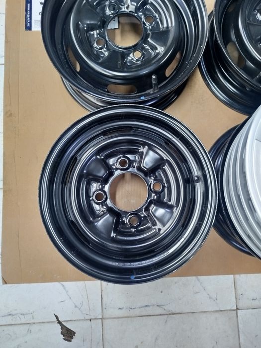 Labo va Damas Van uchun 12 diskalar bor