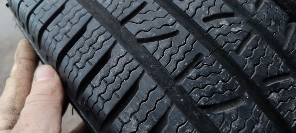 Гуми 225/75/16 с