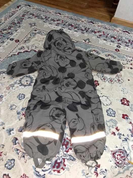 Продам детский зимний комбинезон