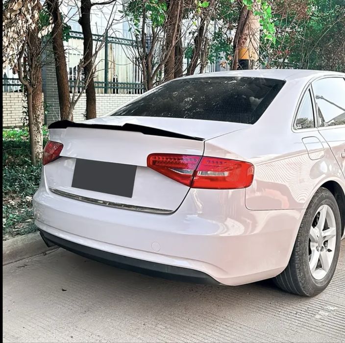 Paravanturi geam  Audi A4 B8 2008-2015 sedan M4
