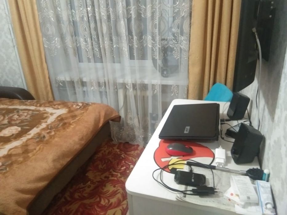 Продам квартиру Новаторов