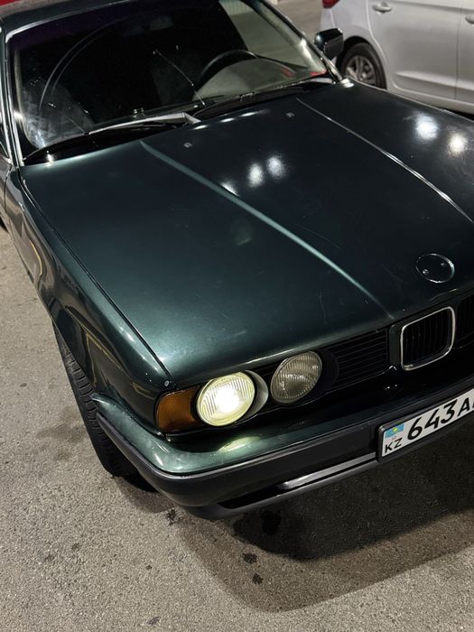 Продам BMW e34 520