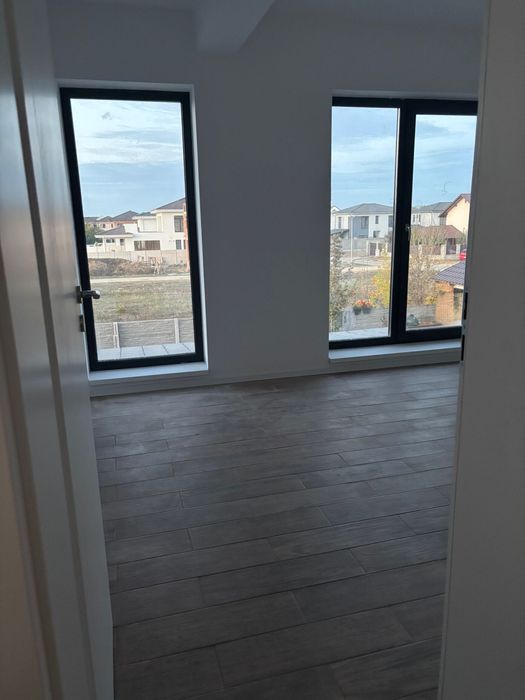 Vand casa individuala cu piscina si anexa, Chisoda