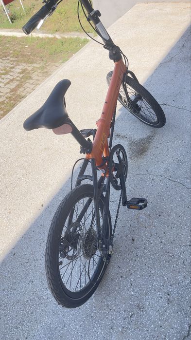 Bicicletă Pliabilă Premium Dahon Launch D8 – Ca Nouă!