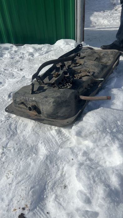 Дополнительный бак на LX-570