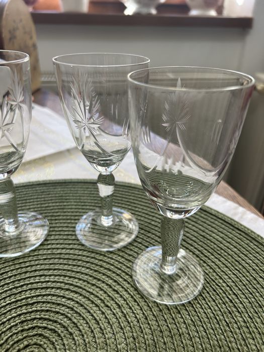 Set pahare vechi din cristal