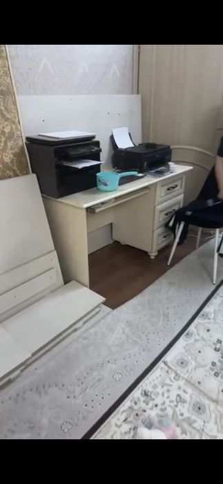 Продам кровати и письменный стол